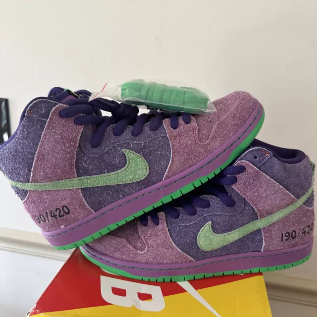 SIZE 9.5 Nike Dunk High Pro SB Reverse Skunk 2020 4 350.00