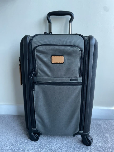 NEW Tumi Alpha 3 International Expandable 4 Wheeled Carry-On  117154-T003