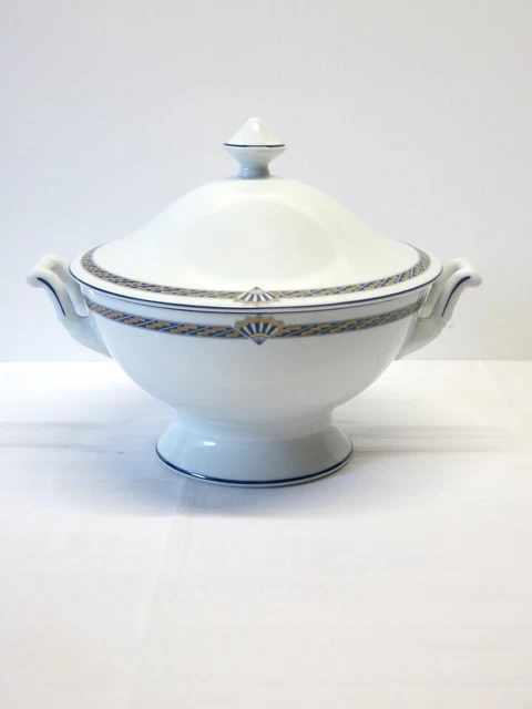 Soupiere En Faience De St Amand Ceranord Service Cotentin De