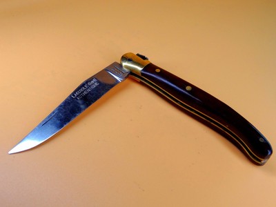 Couteau de poche Greffoir de17 cm avec son manche bois en teck et mitre inox. 