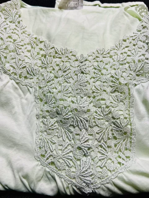 Hanro Of Switzerland Medium Nightgown Pale Green Lace Bib 41” 100% Cotton Flawed 3