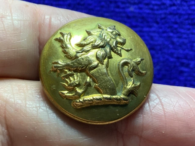 RAMPANT DEMI-LION REGARDANT w ANCHOR + EASTERN CROWN 26mm GILT LIVERY BUTTON