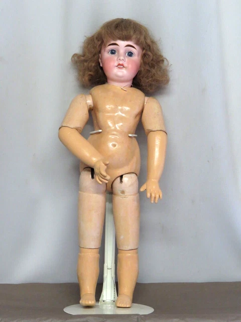 EXCEPTIONNELLE MIGNONNETTE/ POUPÉE Ancienne De Paris Signée EUR 550,00