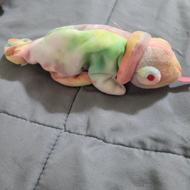 Ty Beanie Baby 9 inch Rainbow The Iguana Chameleon Toy Stuffed Animal