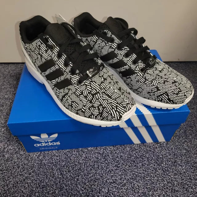 adidas ZX Flux W S76583 Schwarz-weiß Damen Sneakers Schwarz-weiß Gr.40  NEU!