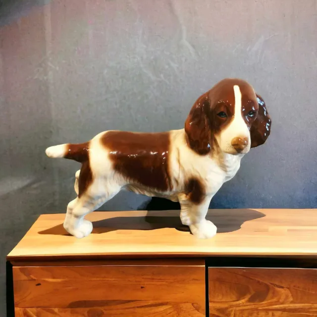 Charming Vintage Porcelain Springer Spaniel Figurine Large Good Condition