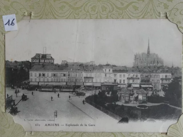 CPA Amiens (80) Esplanade de la gare avec trolley-bus