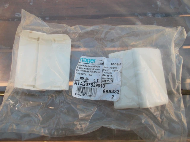 TEHALIT Angle plat blanc pour moulure, H. 5.4 x P.1.5 cm