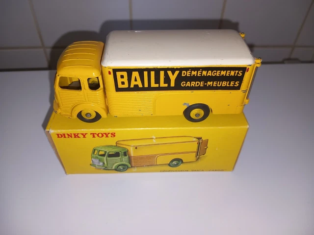 CAMION D'AUTREFOIS N°031 SIMCA CARGO Fourgon Bailly 1953 ALTAYA 1:4
