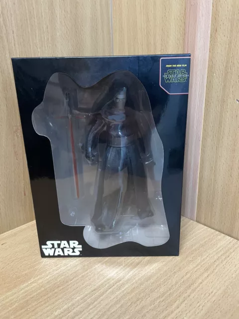 Sega Star Wars The Force Awakens Kylo Ren Premium 1/10 Scale Figure