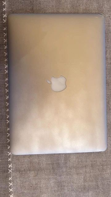 Apple Macbook Air 2017 13" I5 - 8Gb Ram - 1Tb Ssd - Os Monterey