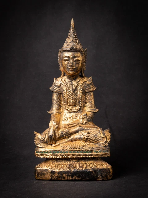 Antique wooden Burmese Shan Buddha from Burma, 19th century