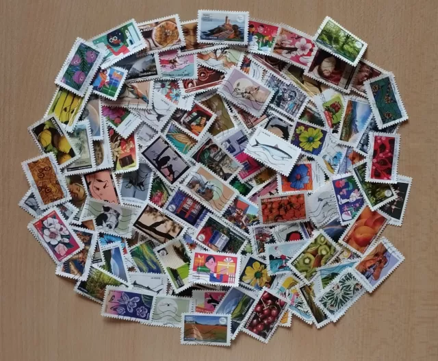 Joli lot de 200 timbres différents de France ( lot 1 )