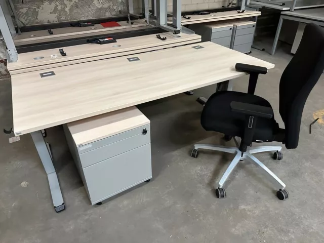 Büromöbelset - Sedus Elektrisch Höhenverstellbarer Schreibtisch Container Stuhl