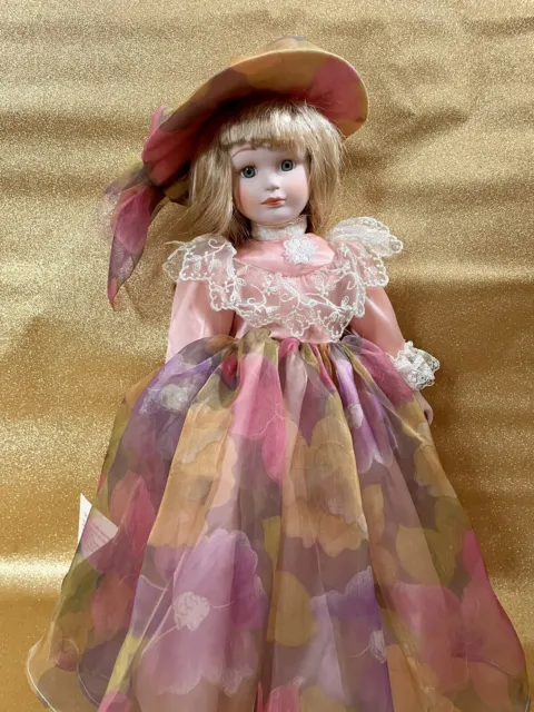 Rare VTG Special Edition 1992 BETSY Porcelain Doll Blonde Anco Fully Dressed