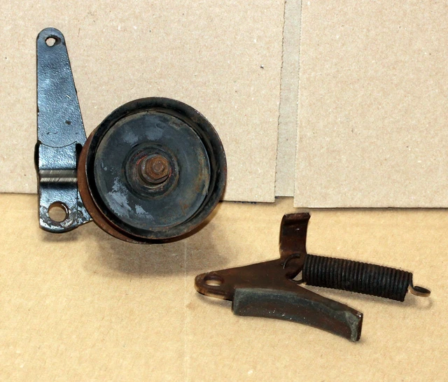 JOHN DEERE 400 Garden Tractor Front PTO Control Lever Idler Pulley