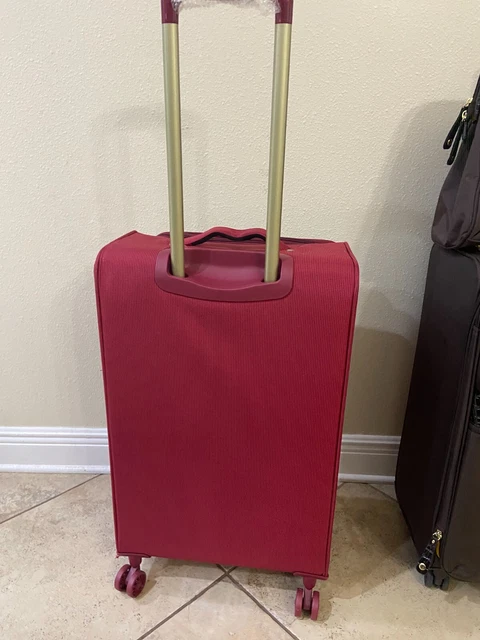 Samantha Brown Ultra Lightweight Spinner 26 inch-Burgundy-Small Flaw** NEW 2