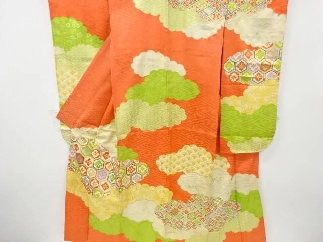 6821703: Japanese Kimono / Antique Furisode / Embroidery / Floral Kikko