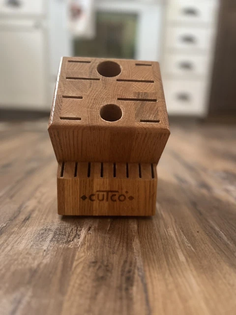 CUTCO Homemaker 18 Slot Hole Countertop Wooden Block 8 Steak Knife Oak Wood