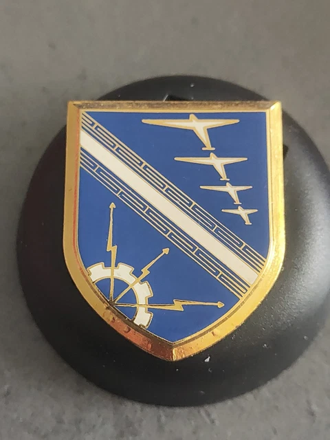 Lot insigne divers en métal / laiton, Armée Belge ? Belgique WW2 ou