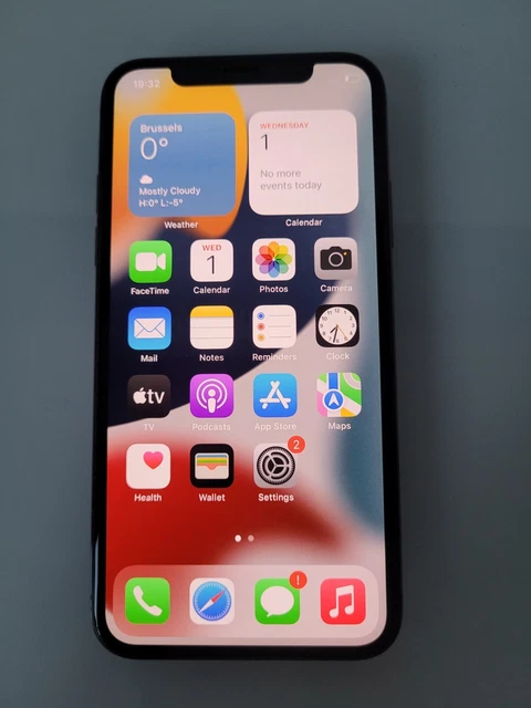 Apple IPhone X 64GB gris sidéral