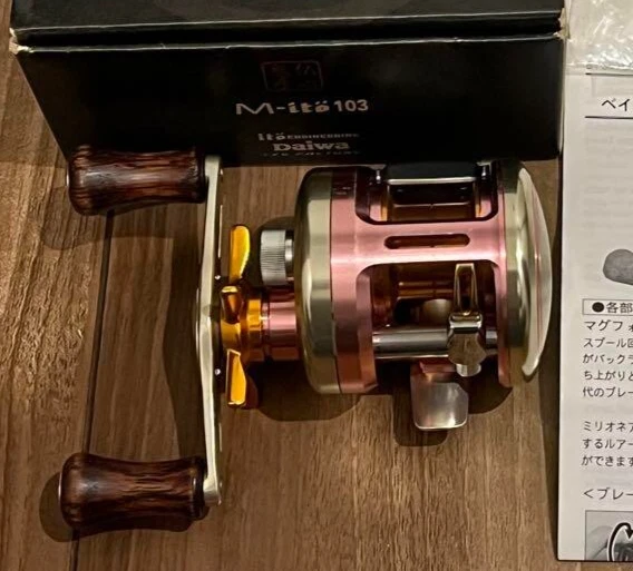 DAIWA MEGABASS PINK Body Only M-Ito103 M61227-1 $677.15