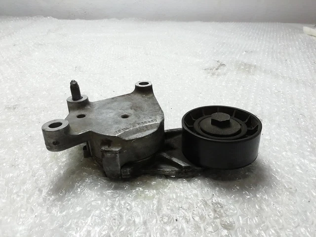 galet tendeur pour CITROEN C4 COUPE 1.6 HDI 2004 135076