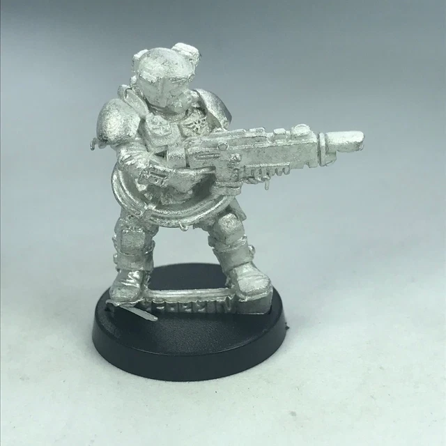 Figurine Warhammer 40k – Astra Militarum Stormtrooper / Kasrkin – Métal – Non Peinte