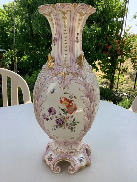 Sarreguemines grand vase en faience ancienne Sarreguemines majolique Barbotine Sarreguemines grand vase en faience ancienne Sarreguemines majolique Barbotine