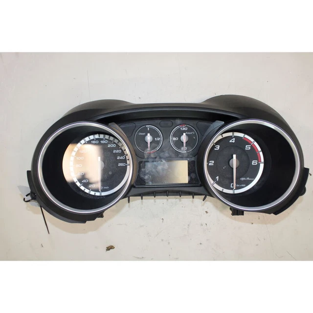 TABLEAU DE BORD complet ALFA ROMEO GIULIETTA (5Y) 1.6 JTDm-2 (77Kw) Ber