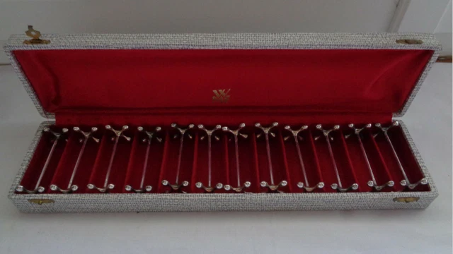 Coffret De 12 Porte Couteaux Croisillons / Pieds Boules Wmf Metal Argente