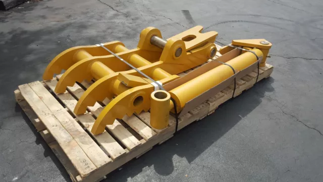 New 34" x 78" Heavy Duty Hydraulic Thumb for Komatsu Excavators