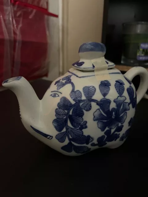 Decorative Blue and White Elephant Teapot Porcelain Asian Stoneware