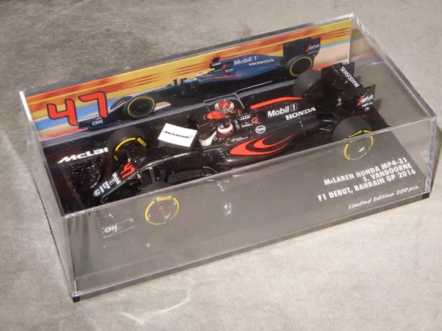 Minichamps F1 1:43 S Vandoorne McLaren Honda MP4-31 F1 Debut Bahrain GP 2016