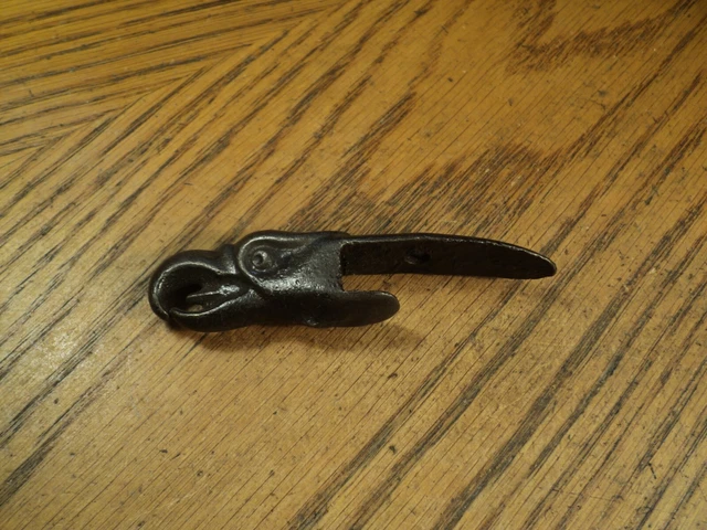 Antique Eagle Head Cast Iron Ornamental  Hardware  - 3-3/8" Long   Unbranded