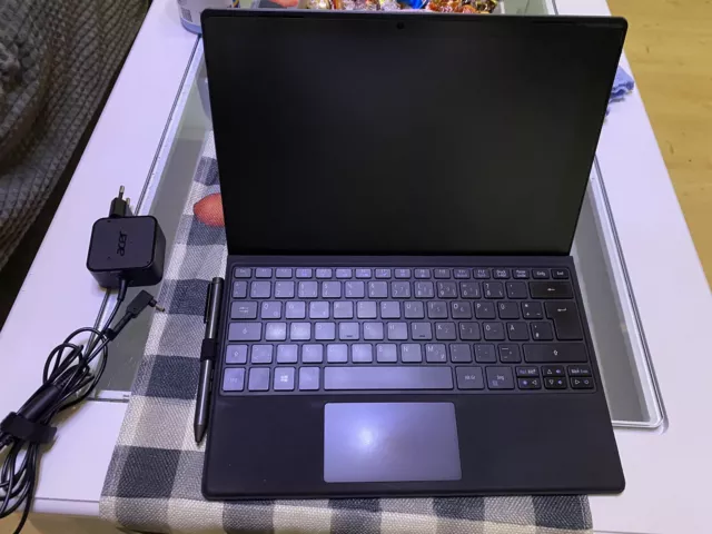 Acer switch 5 SW 512-52