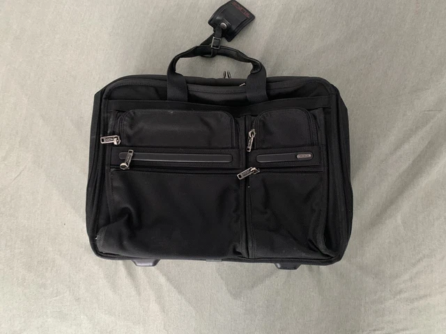 Tumi Alpha 2 15 inch Laptop Briefcase - Black