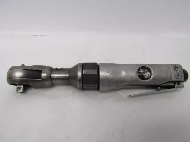 Central Pneumatic 3/8" Drive Heavy Duty Pneumatic Air Ratchet Wrench