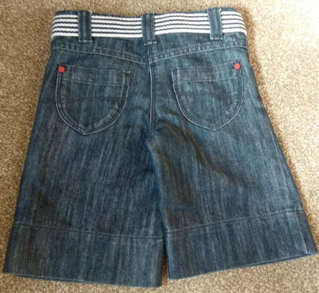 Pantaloncini e cintura lunghi in denim per bambina Next/tagliati, vita regolabile, 4 anni 2