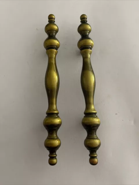 Antique Brass Laurey Traditional Kitchen Cabinet Drawer Pulls 3" CC