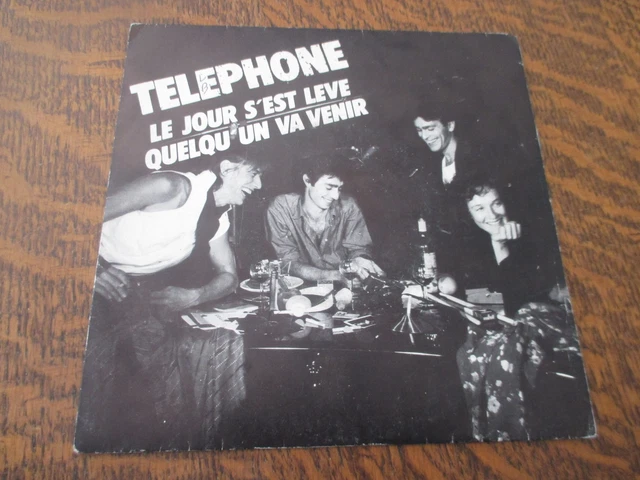 45 tours telephone le jour s'est leve