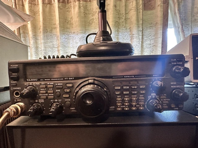 YAESU FT-847 HF/VHF/UHF TRANSCEIVER w ( MARS MOD ) Ham Radio $725.99