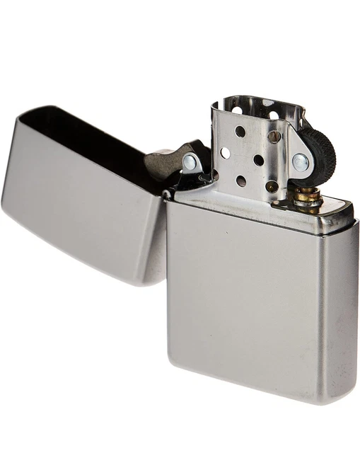 Zippo Accendino a Benzina Ricaricabile Antivento a Pietrina Metallo Made in USA