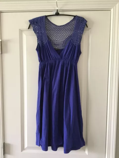 Soprano Womens Blue V-Neck Lace Accent Knee Length Dress Size Small