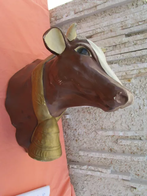 Buste De Vache Mural D' Epoque Contemporaine En Resine