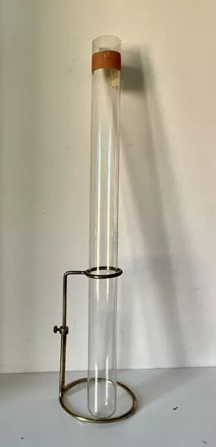 Strumento da laboratorio. Cilindro altezza cm 59 Modernariato