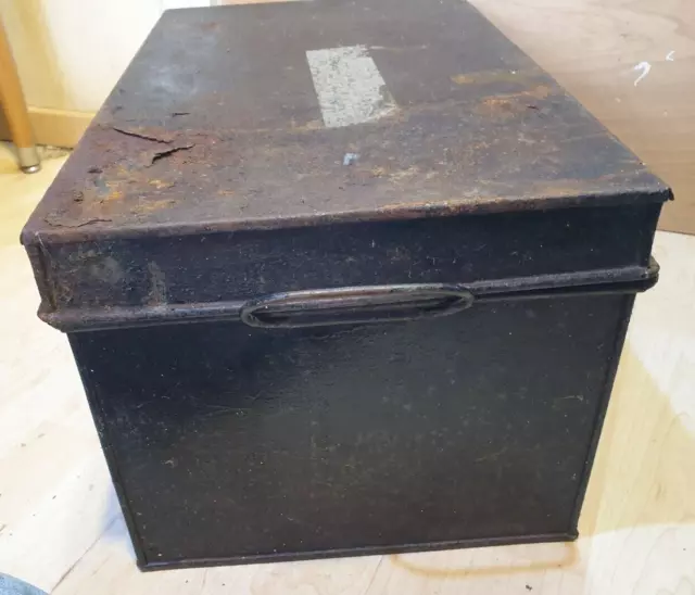 Large Vintage Industrial Metal Box Storage Chest Trunk Steampunk Table Deed 3