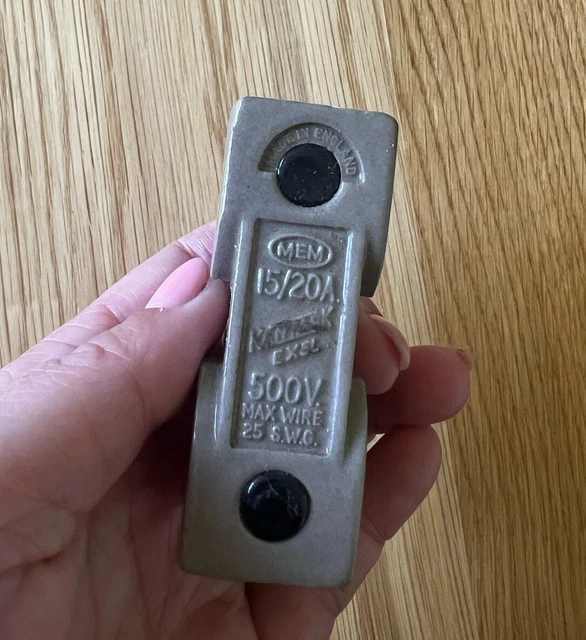 3 A Slow Blow Fuse Pack Of 5 - 6x30mm (1/4"x1-1/4") 2.5A 250V Glass  Slow-Blow Fuses - Time Delay Fuses WITONICS Fuses 5個パック、6x30mm（1/4インチ x 1-1/4インチ）、25A 250Vヒューズ