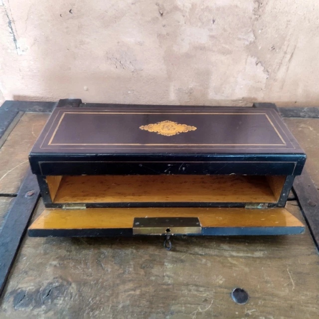 Boîte à Montre En Bois Noirci – Style Napoléon III | Occasion Authentique