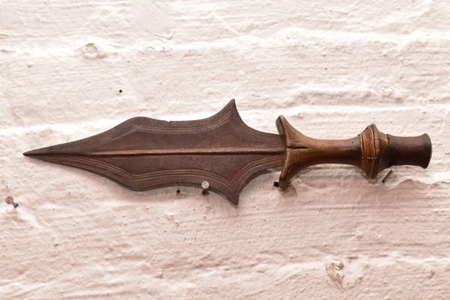 Antique CONGO old african knife  KUBA Dagger Weapon Short sword Kondo Tribal 14"